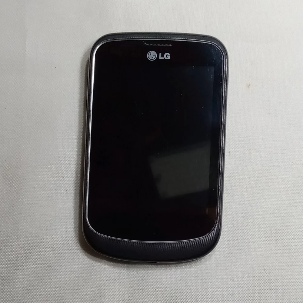 LG 306G Black TracFone Cellular Phone
